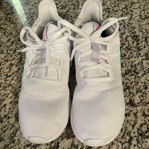 Adidas Tennis Shoes Like New!